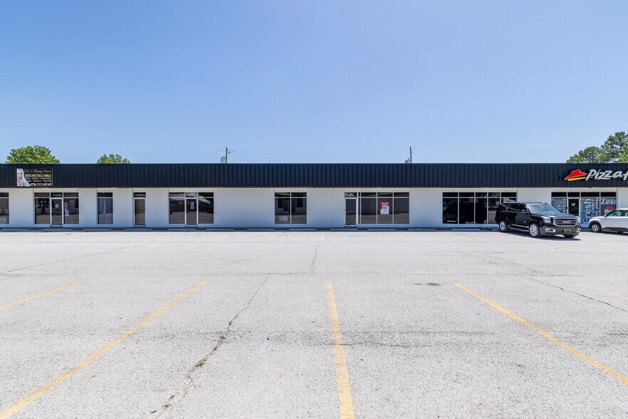 1772 W Sunset Ave, Springdale, AR à vendre - Photo de l’immeuble – Image 2 sur 11