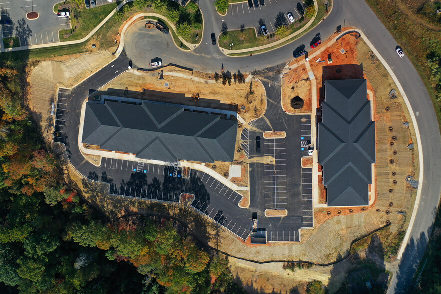 345 Patricia Ln, Fort Mill, SC à louer - Photo de l’immeuble – Image 3 sur 4