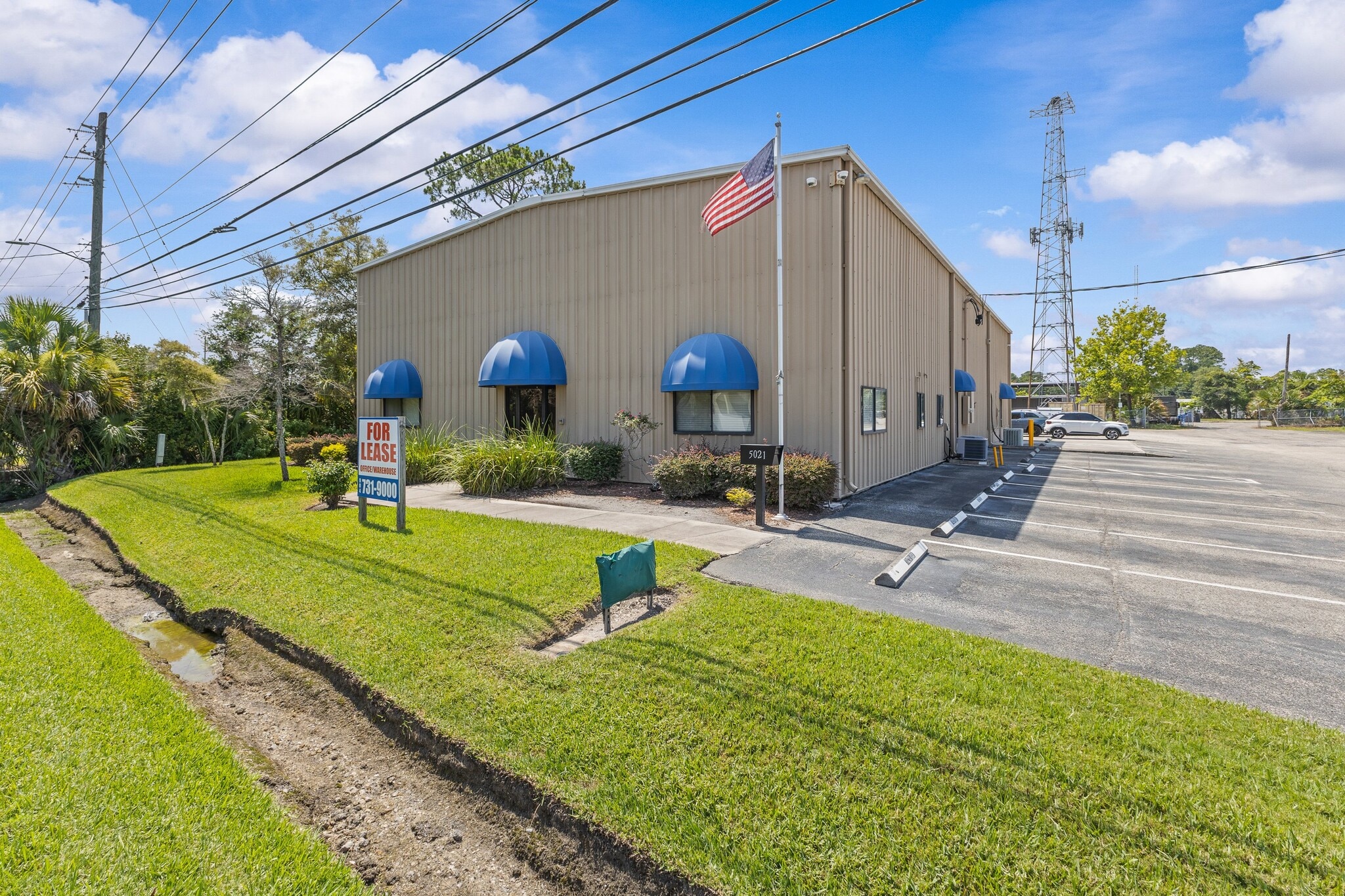 4909 Stepp Ave, Jacksonville, FL à louer Photo intérieure– Image 1 sur 64