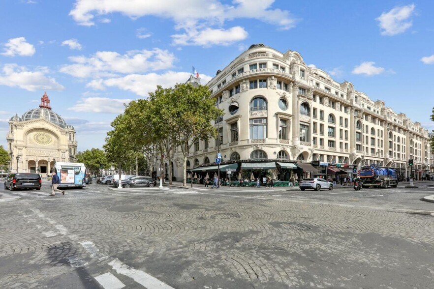 26 Rue De La Pépinière, Paris à louer - Photo de l’immeuble – Image 1 sur 20