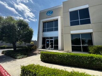 Plus de détails pour 111-125 N Sunset Ave, City of Industry, CA - Industriel/Logistique à louer