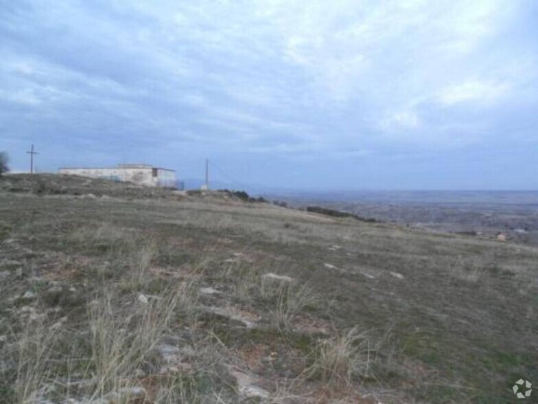 Terrain dans El Molar, Madrid à vendre - Photo principale – Image 1 sur 4