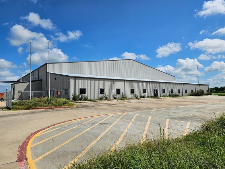 51 County Road 171, Bay City, TX à vendre - Photo de l’immeuble – Image 1 sur 35