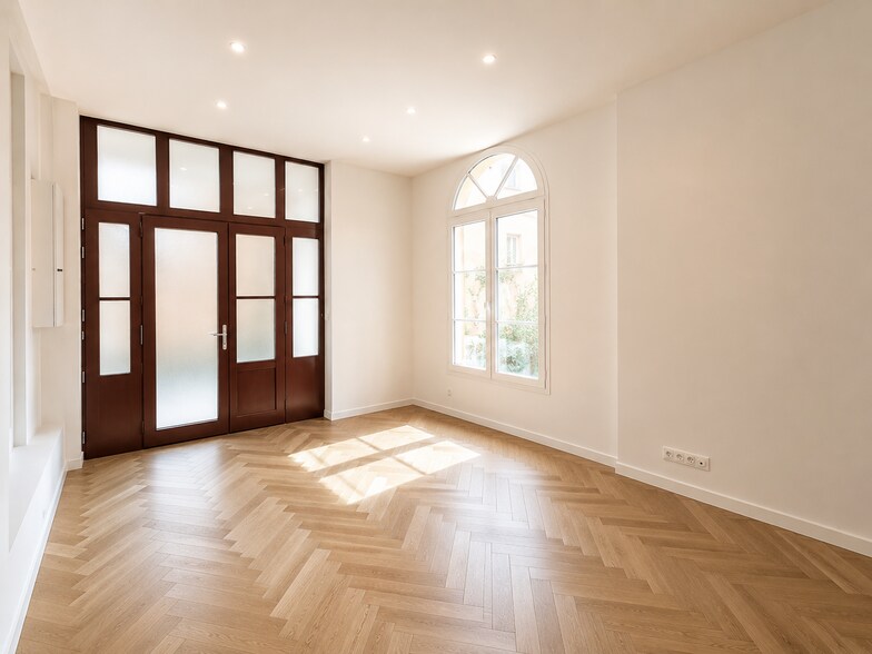 Bureau dans Paris à vendre - Photo de l’immeuble – Image 2 sur 4