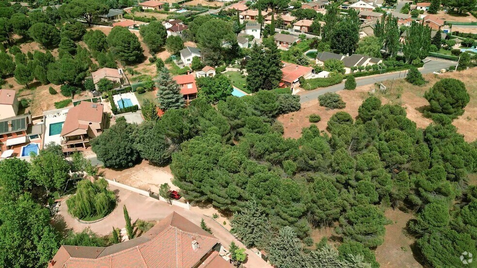 Terrain dans Pelayos de la Presa, Madrid à vendre - Photo de l’immeuble – Image 3 sur 4