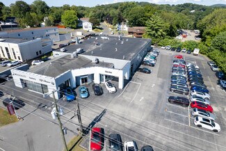 Plus de détails pour 52 Newtown Rd, Danbury, CT - Local commercial à vendre