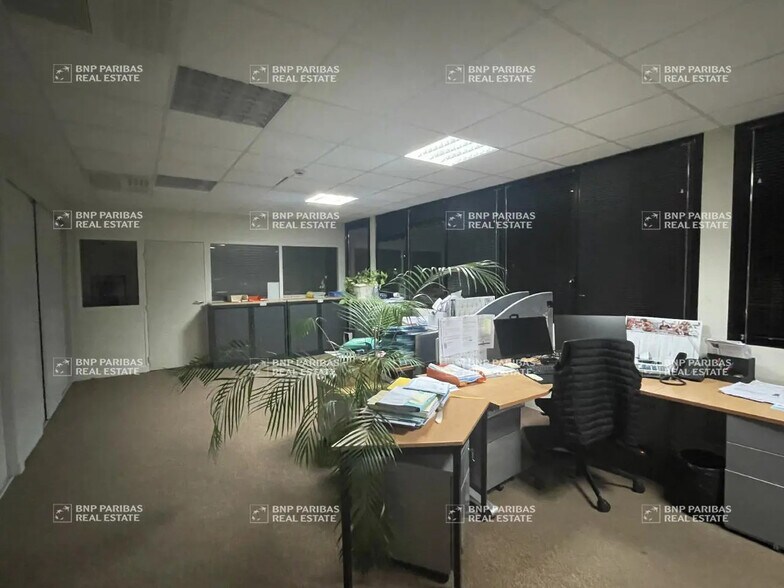 Bureau dans Rennes à vendre - Photo de l’immeuble – Image 2 sur 9