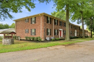 Plus de détails pour 610-620 Breckenridge Ln, Louisville, KY - Logement à vendre