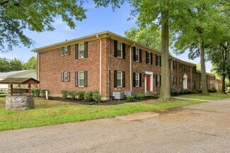 Plus de détails pour 610-620 Breckenridge Ln, Louisville, KY - Logement à vendre