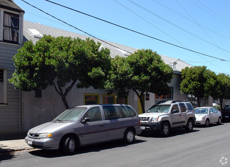 2000 Bryant St, San Francisco, CA à louer - Photo de l’immeuble – Image 2 sur 58