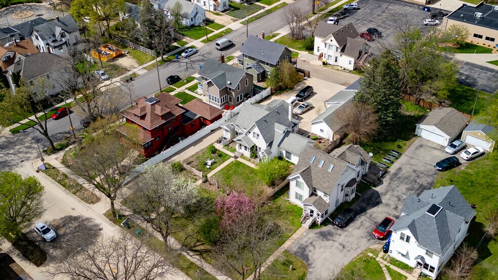 707 E Center St, Rochester, MN à vendre - Photo de l’immeuble – Image 3 sur 20