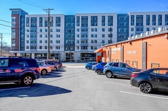 8503 Baltimore Ave, College Park, MD à louer Photo intérieure– Image 1 sur 1