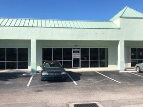 802 Old Dixie Hwy, West Palm Beach, FL à louer Photo intérieure– Image 1 sur 4