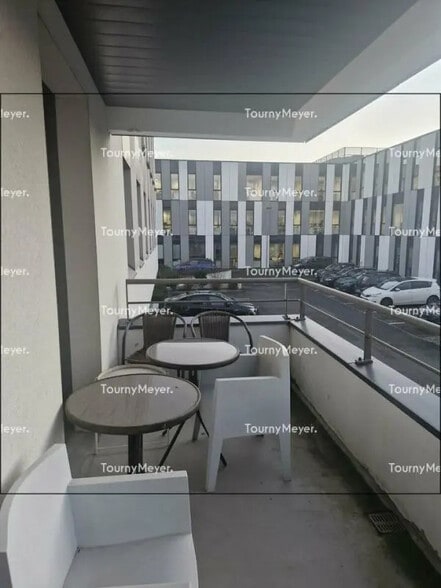 Bureau dans Saint-Grégoire à vendre - Photo de l’immeuble – Image 1 sur 5
