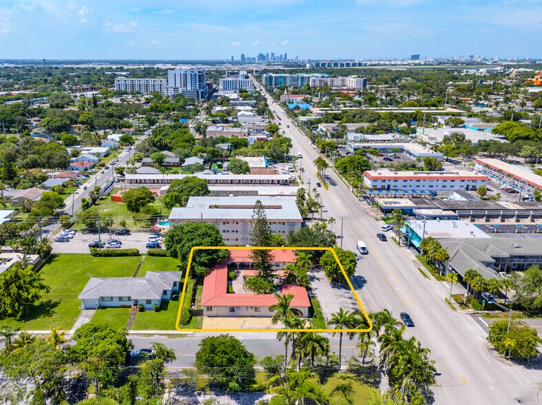 380 S Federal Hwy, Dania Beach, FL à vendre - Photo de l’immeuble – Image 1 sur 15