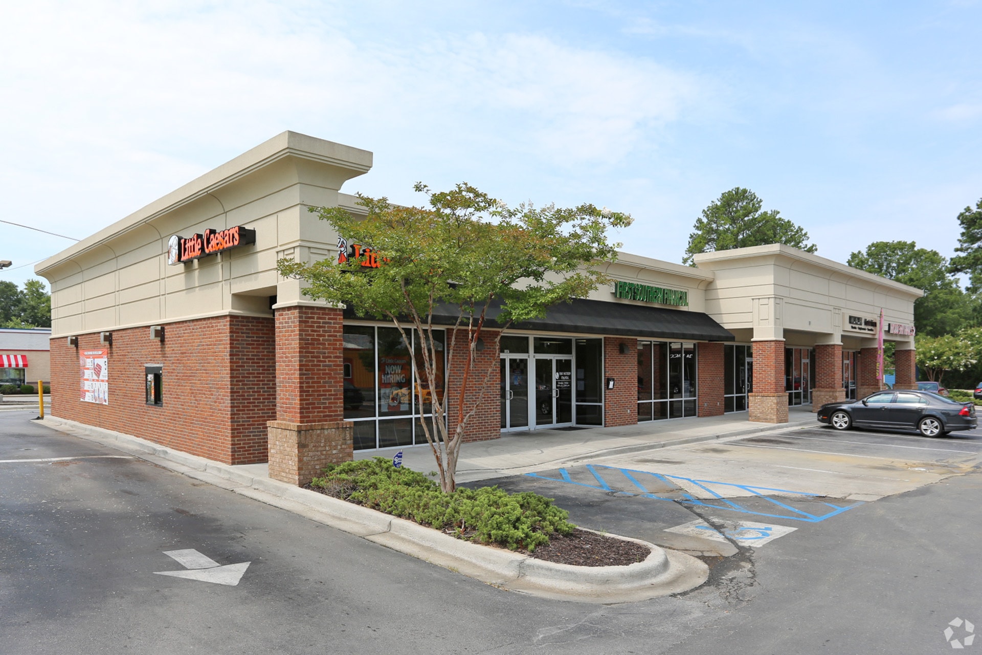 1307 Highway 31 NW, Hartselle, AL à louer Photo principale– Image 1 sur 9