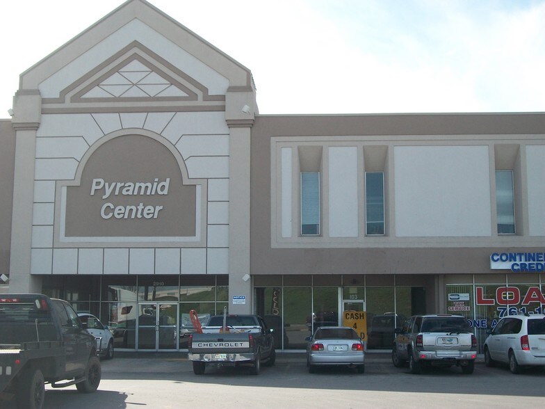 2900-2924 Kemp Blvd, Wichita Falls, TX à louer - Photo de l’immeuble – Image 1 sur 1