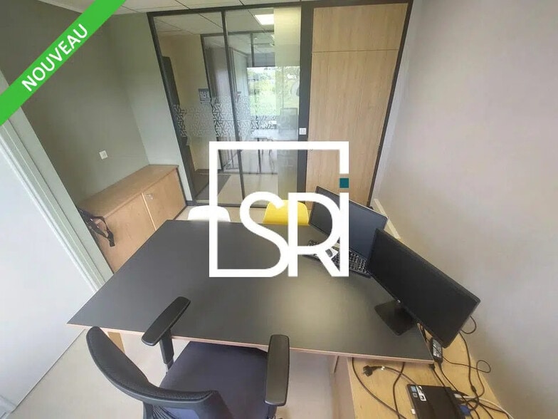 Bureau dans Thiers à louer - Photo de l’immeuble – Image 3 sur 11