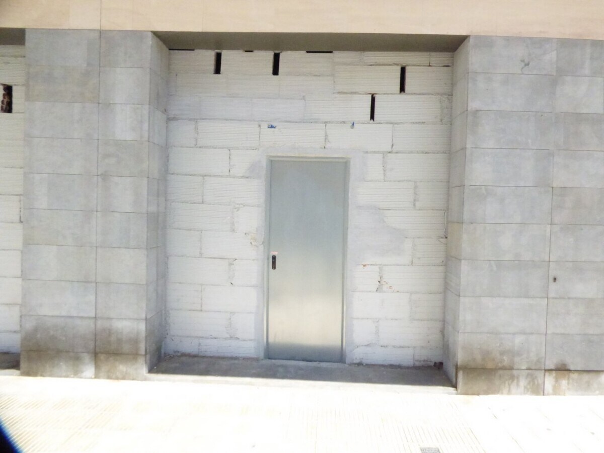 Igualada, BAR 08700 - Lot 2 - - Photo intérieure - Image 1 of 4