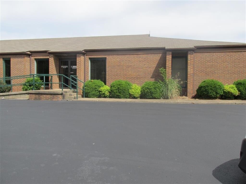 627 Eastwood St, Bowling Green, KY à louer Photo principale– Image 1 sur 23