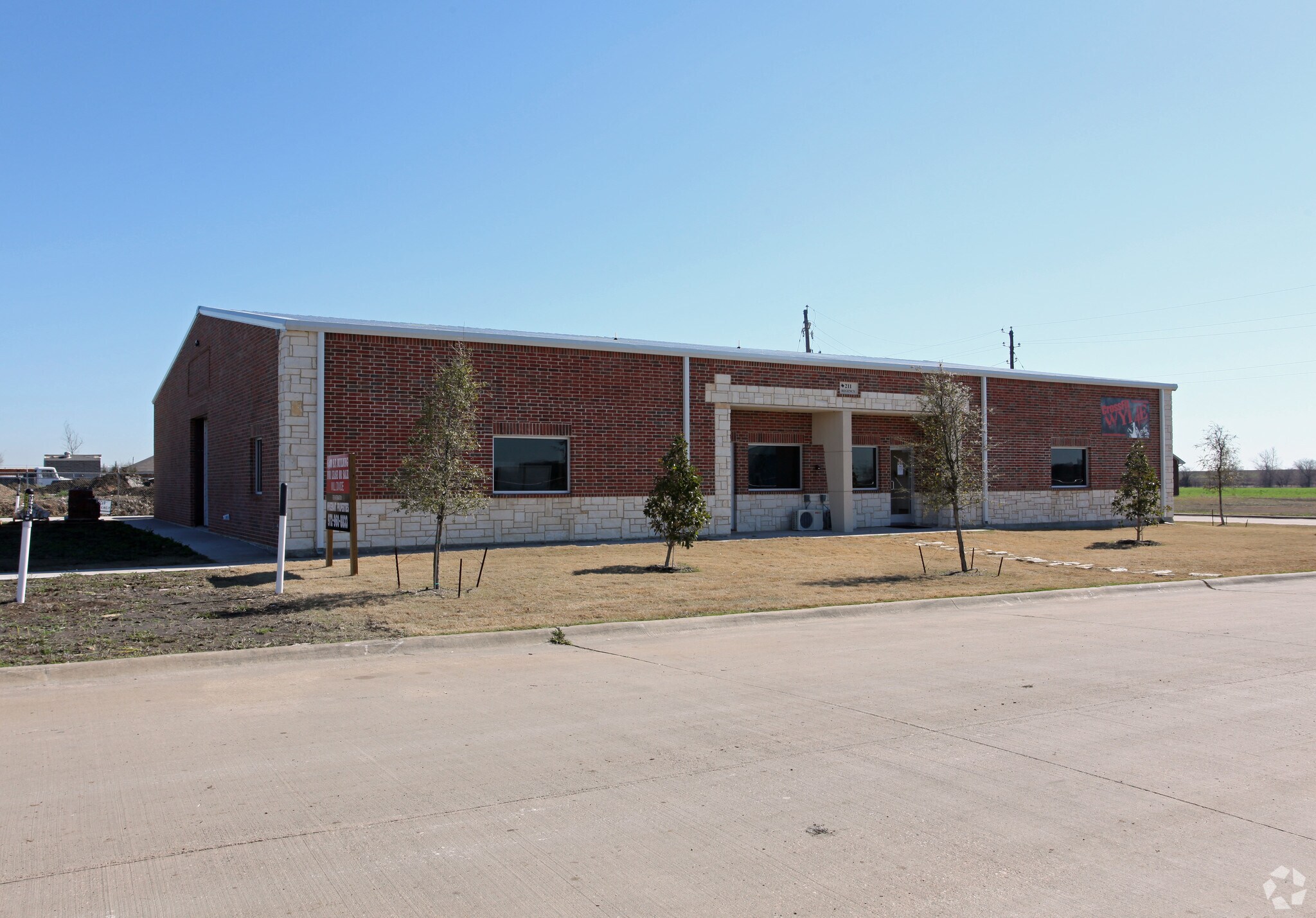 211 Regency Dr, Wylie, TX à louer Photo principale– Image 1 sur 19