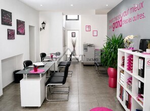 Local commercial dans Boissy-Saint-Léger à louer Photo intérieure– Image 1 sur 9