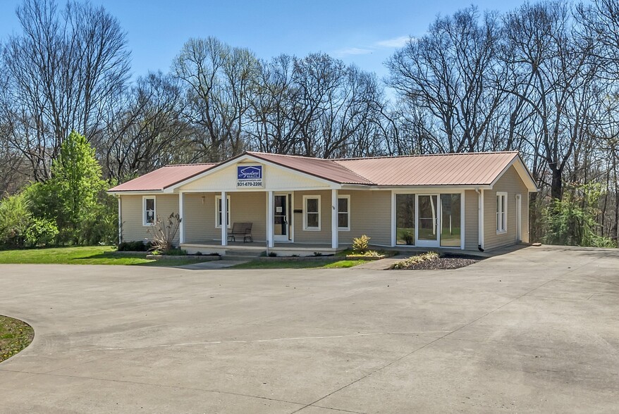 5652 Highway 100, Lyles, TN à vendre - Photo de l’immeuble – Image 1 sur 16
