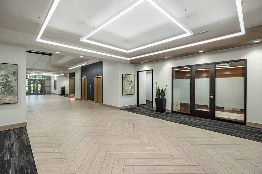 4480 Cox Rd, Glen Allen, VA à louer - Photo intérieure – Image 3 sur 10