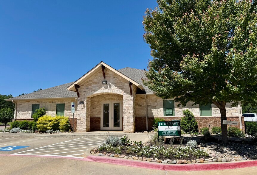 2260 Highland Village Rd, Highland Village, TX à louer - Photo de l’immeuble – Image 1 sur 4