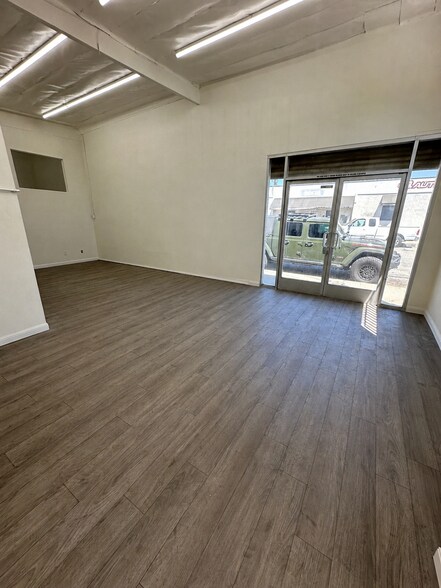 3013 Potrero Ave, El Monte, CA à louer - Photo de l’immeuble – Image 3 sur 10