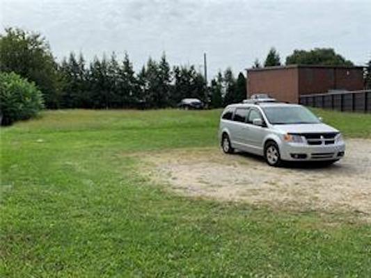 125 Peach St, Connellsville, PA à vendre - Photo de l’immeuble – Image 3 sur 4
