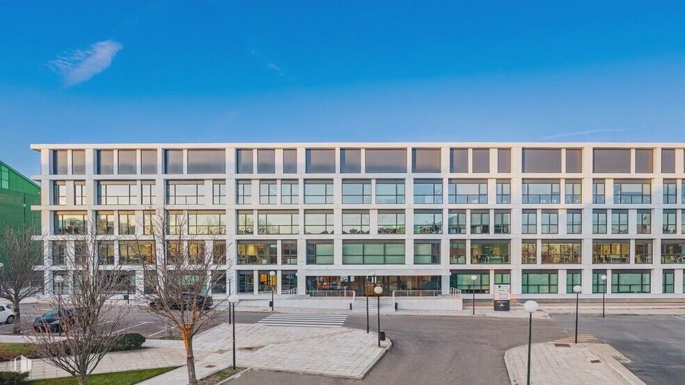 Camino Cerro de los Gamos, 1, Pozuelo de Alarcón, Madrid à louer - Vidéo sur l’annonce professionnelle – Image 2 sur 27