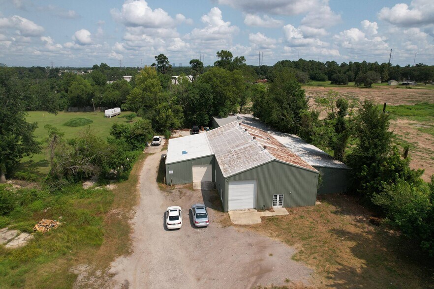 295 Riley Fuzzel rd, Spring, TX à vendre - Photo de l’immeuble – Image 2 sur 9
