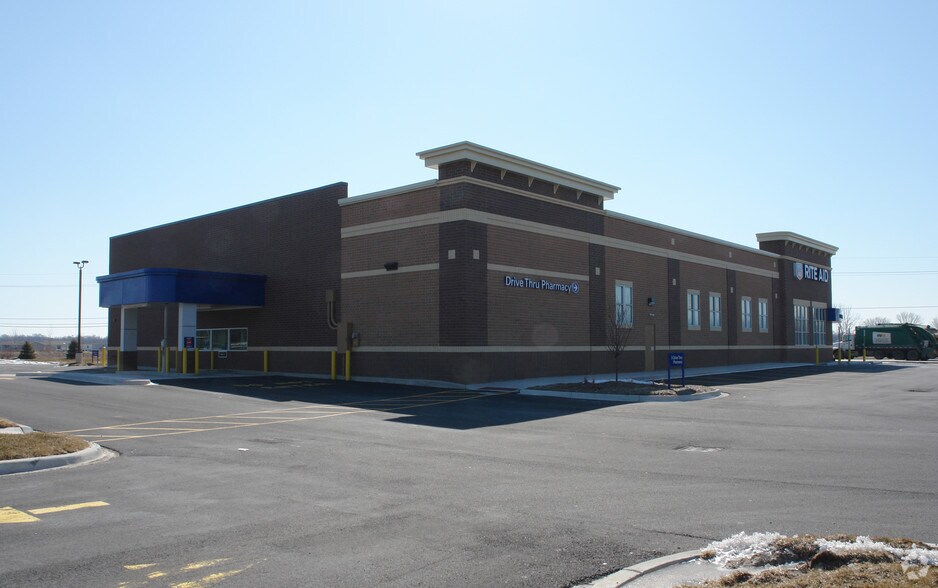 59010 Gratiot Ave, New Haven, MI à louer - Photo de l’immeuble – Image 2 sur 5