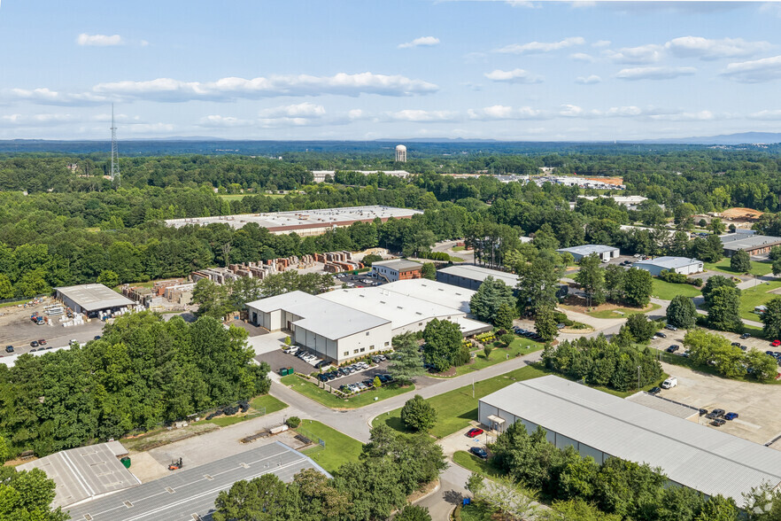 2470-2480 Industrial Park Blvd, Cumming, GA à vendre - Aérien – Image 3 sur 23
