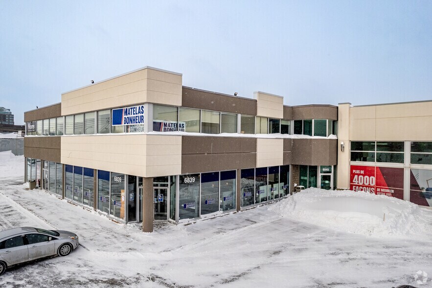 6835-6925 Rue Jean-Talon E, Montréal, QC à louer - Photo de l’immeuble – Image 1 sur 2