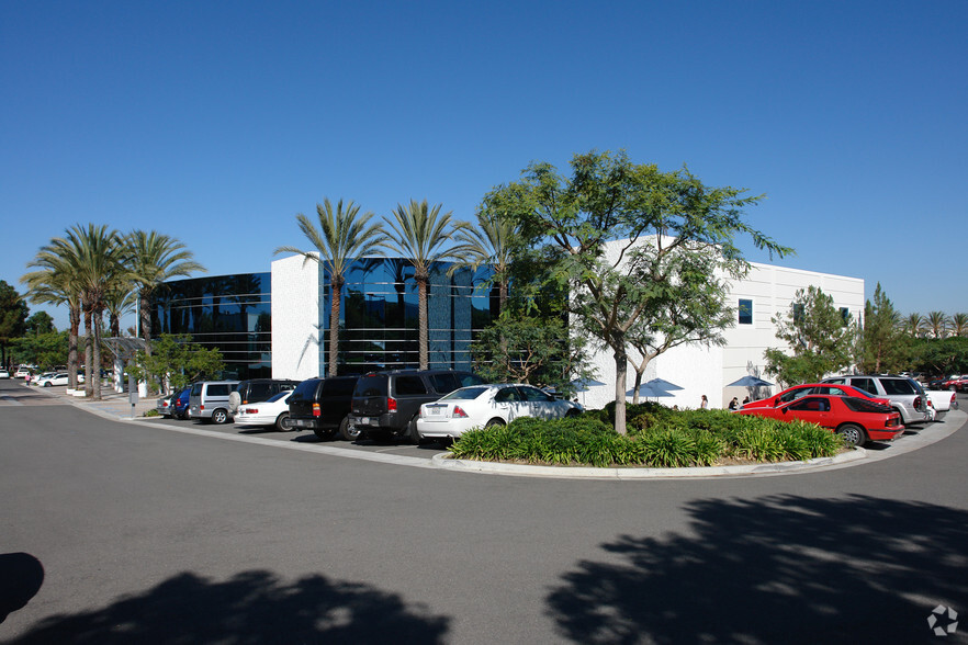 1822 Aston Ave, Carlsbad, CA à louer - Photo principale – Image 1 sur 3