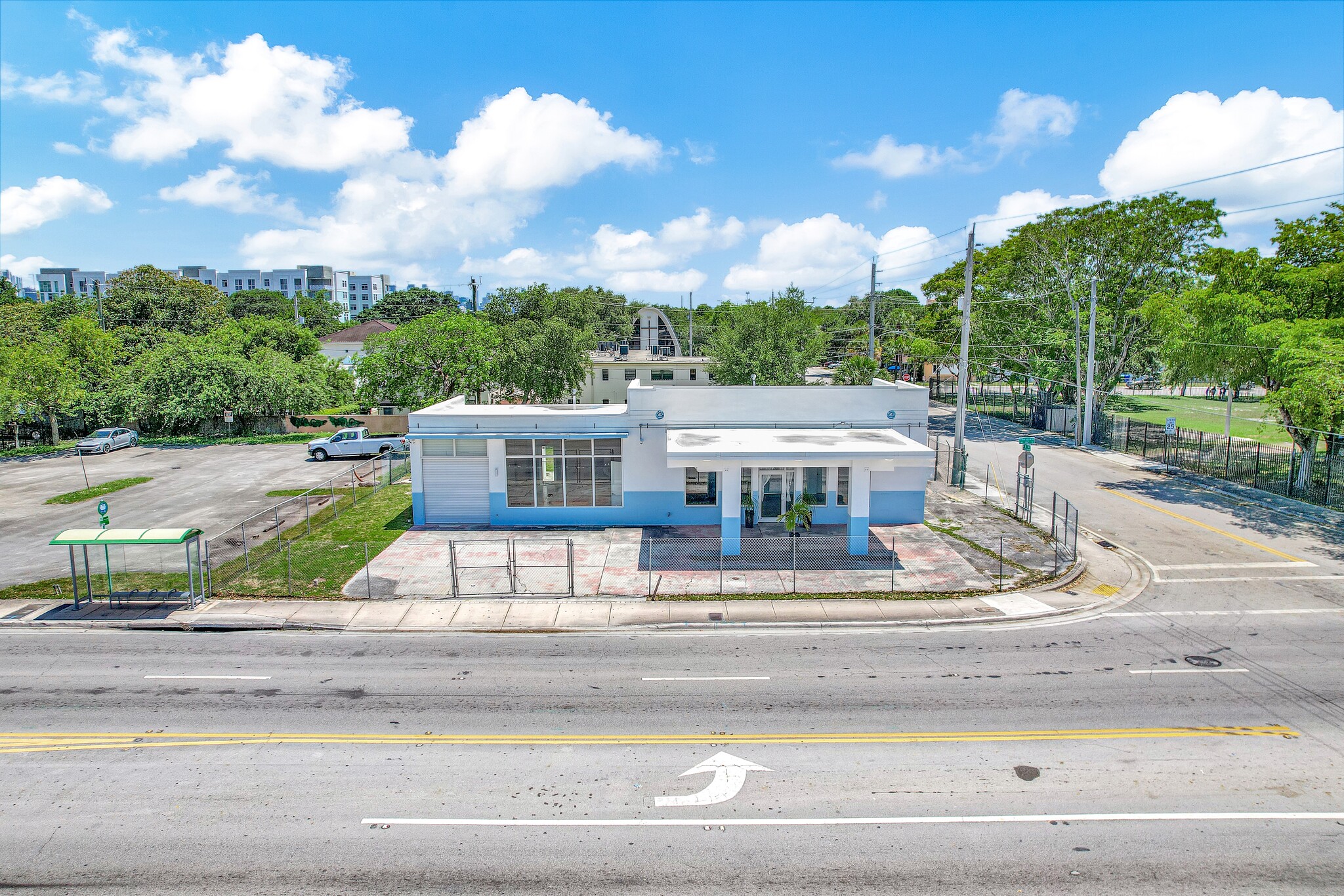 798 NW 62nd St, Miami, FL à louer Photo intérieure– Image 1 sur 7