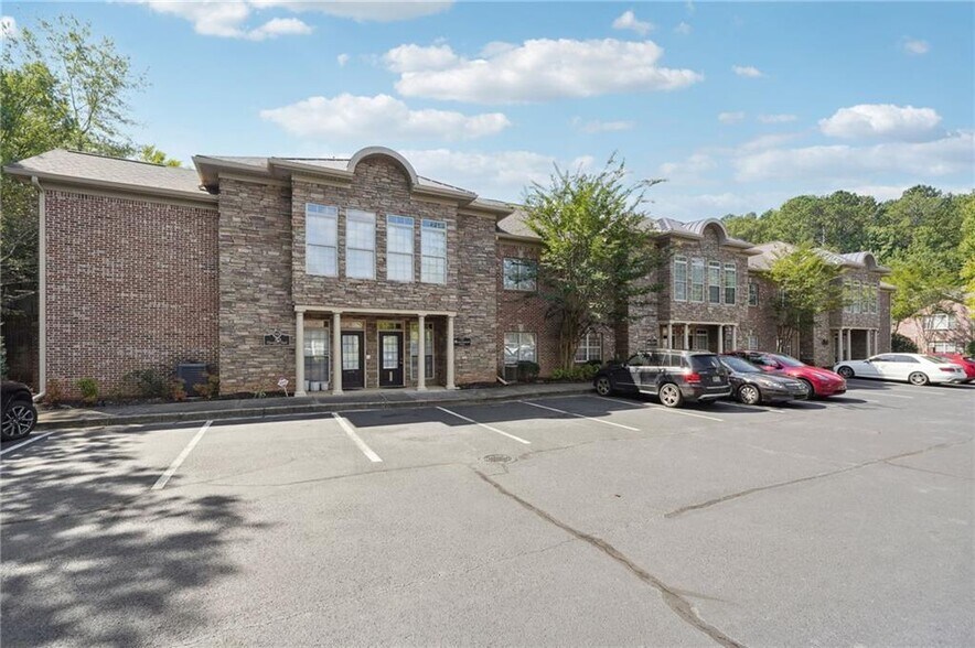 11785 Northfall Ln, Alpharetta, GA à louer - Photo de l’immeuble – Image 2 sur 20