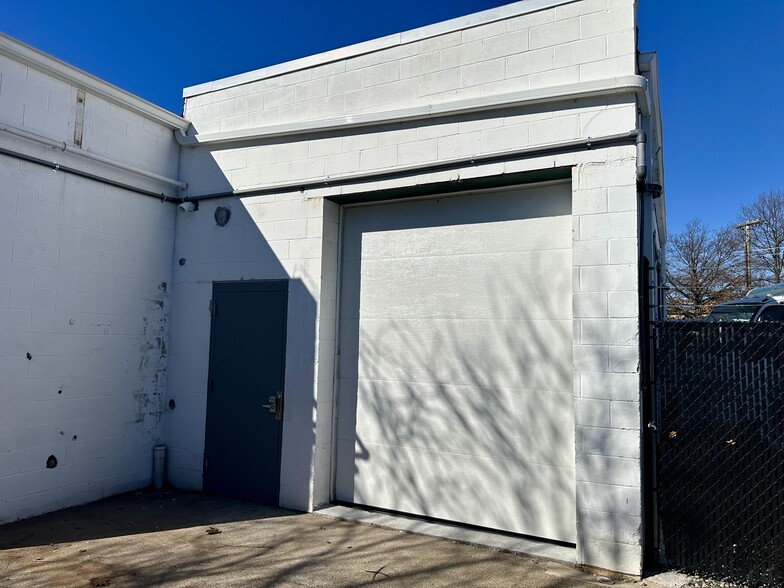 33 Fort Point St, Norwalk, CT à louer - Photo de l’immeuble – Image 3 sur 7