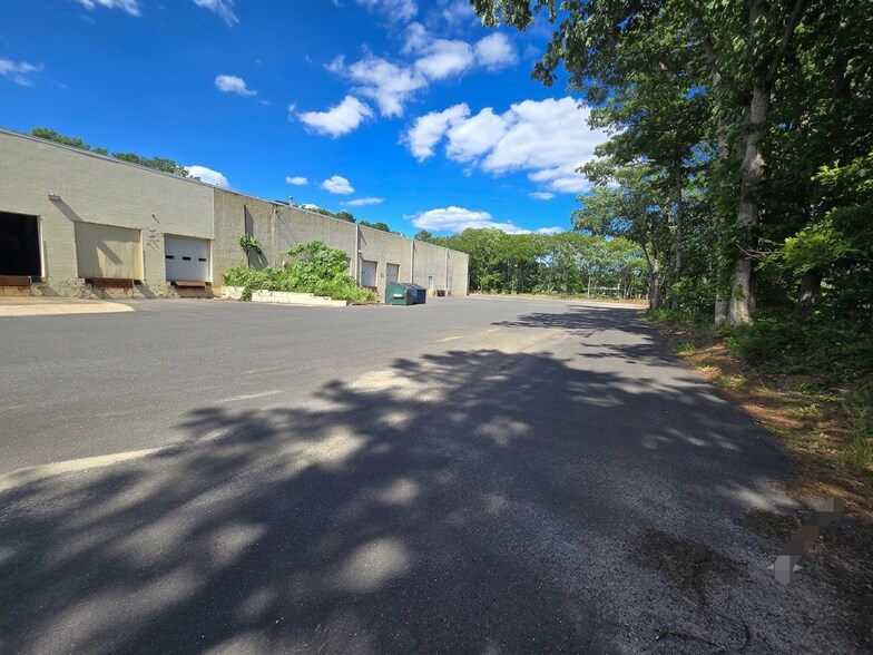 1740 Route 34, Wall Township, NJ à vendre - Photo de l’immeuble – Image 2 sur 9