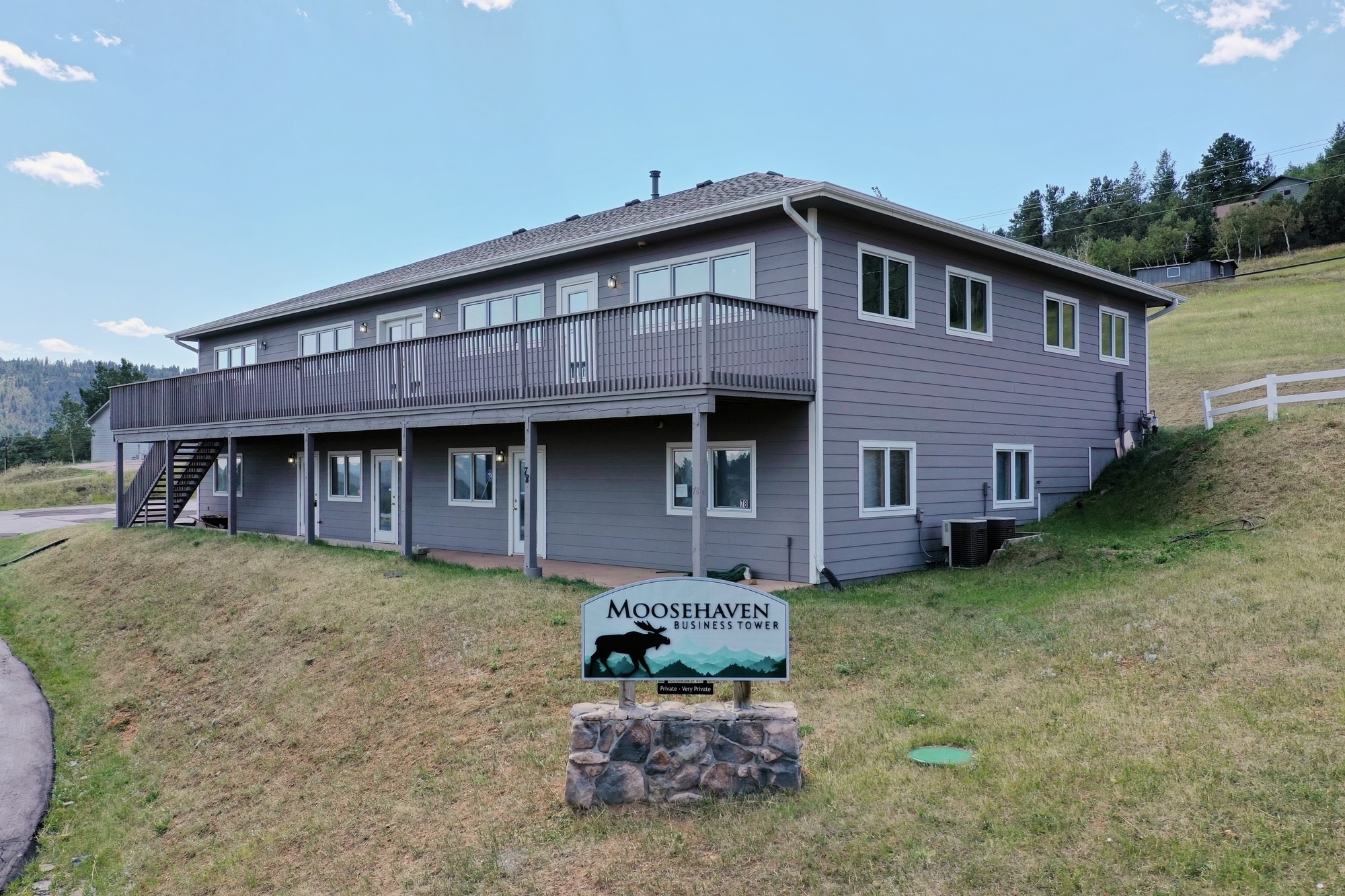 78 Beaver Brook Canyon Rd, Evergreen, CO à louer Autre– Image 1 sur 40