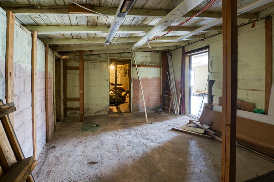 810 Sportin Life Ln, Westminster, SC à vendre - Photo de l’immeuble – Image 3 sur 26