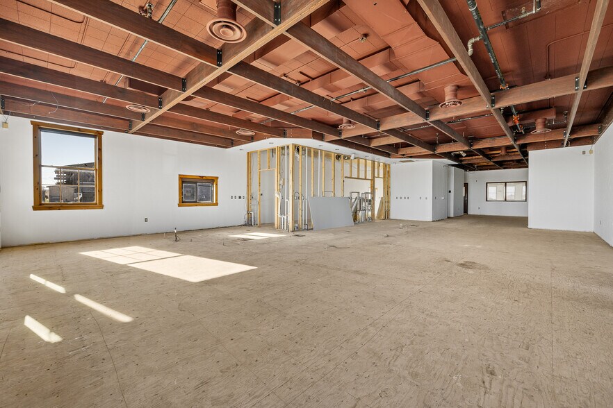 5955 Mt Rushmore Rd, Rapid City, SD à louer - Photo de l’immeuble – Image 2 sur 13
