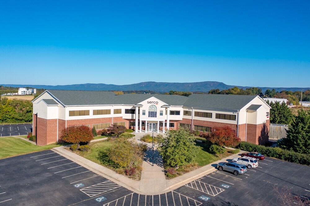 1450 Technology Dr, Harrisonburg, VA à vendre Photo de l’immeuble– Image 1 sur 69