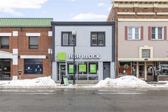 732-734 Queen St E, Sault Ste Marie, ON à vendre Photo intérieure– Image 1 sur 2