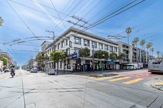 2001-2017 Mission St, San Francisco, CA à louer Photo de l’immeuble– Image 1 sur 7