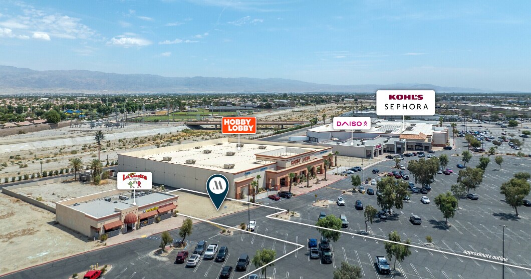 HWY 111, La Quinta, CA à vendre Autre– Image 1 sur 12