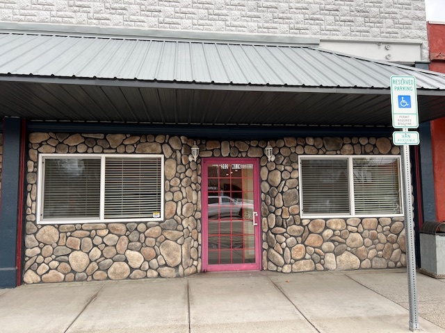 202 Main St, Stevensville, MT à louer - Photo de l’immeuble – Image 1 sur 13