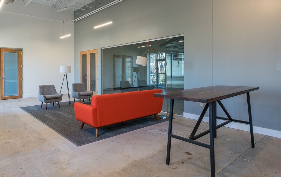 1704 Chantilly Dr NE, Atlanta, GA à louer - Photo intérieure – Image 3 sur 3